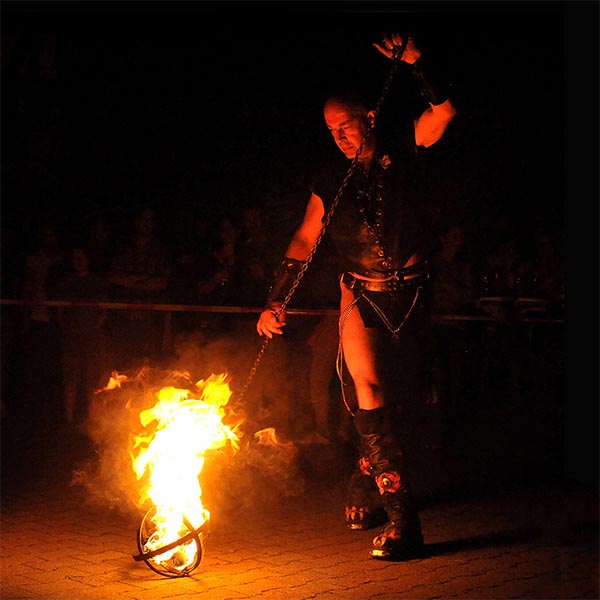 Thilo Feuershow Lendenschurz